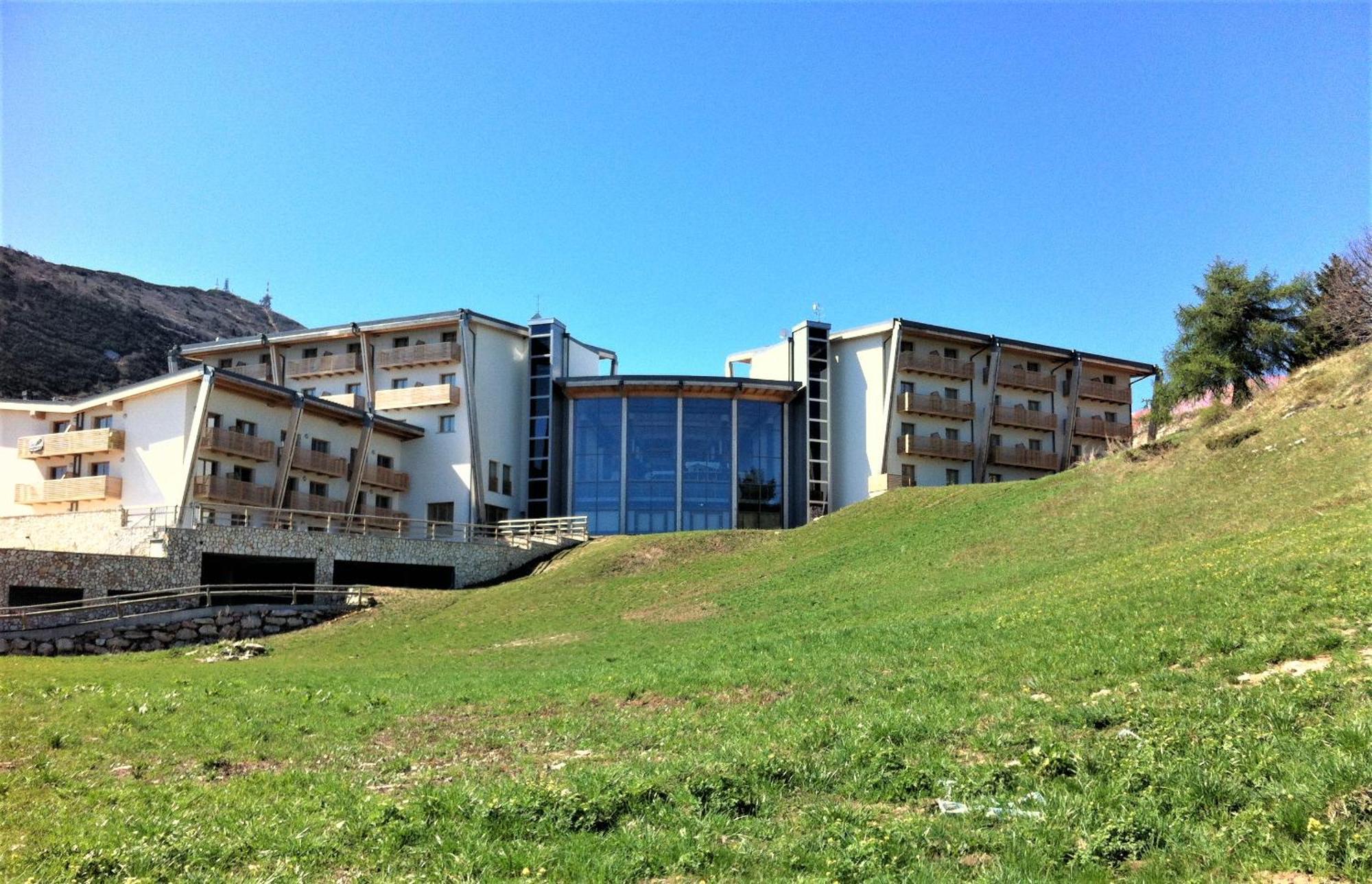 Brenta Dolomites Hotel วาซอน ภายนอก รูปภาพ