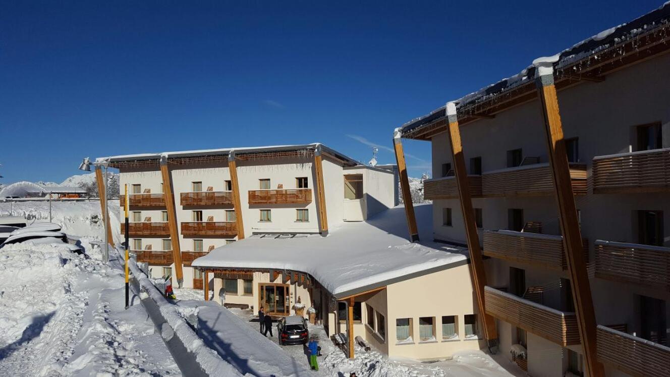 Brenta Dolomites Hotel วาซอน ภายนอก รูปภาพ