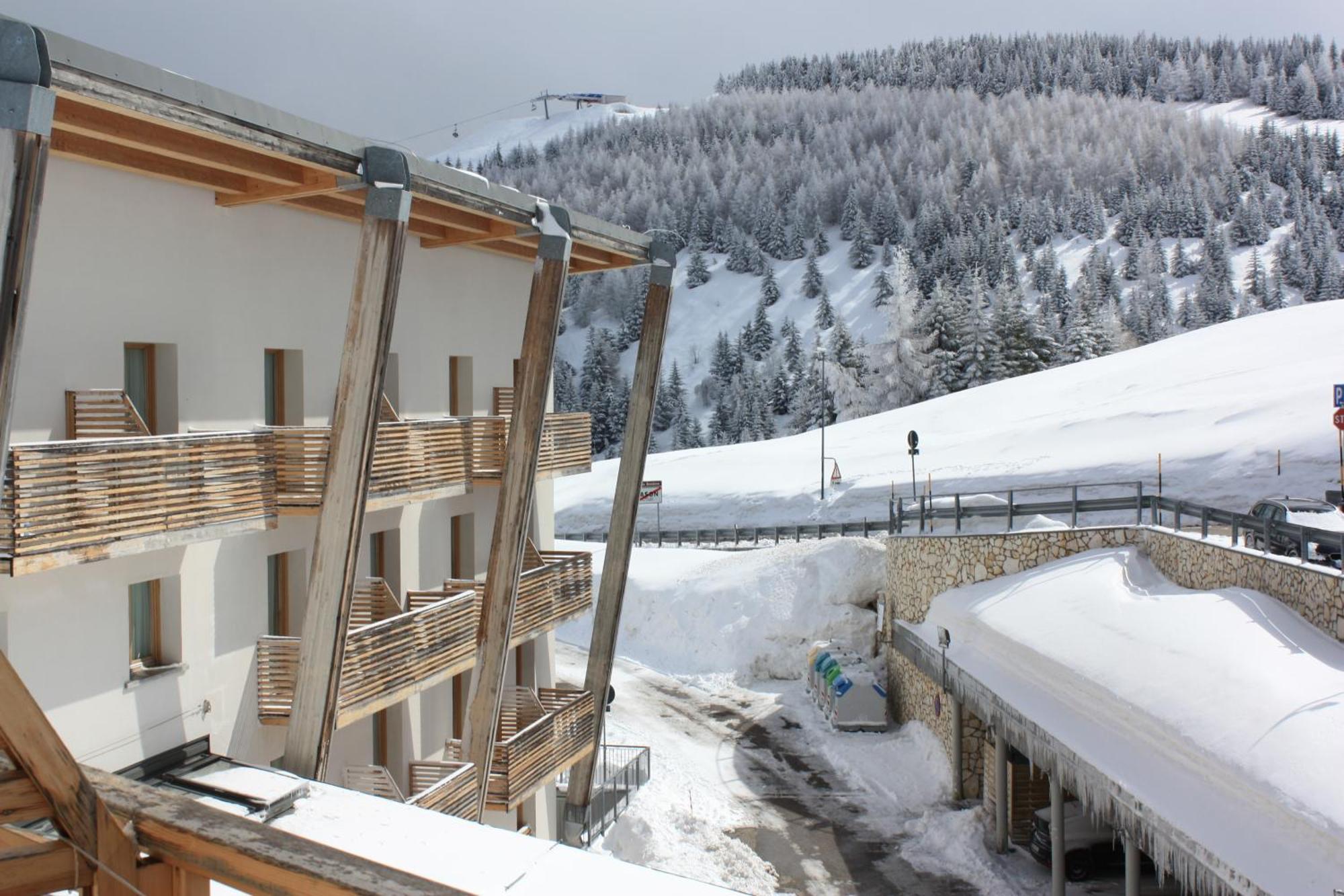 Brenta Dolomites Hotel วาซอน ภายนอก รูปภาพ