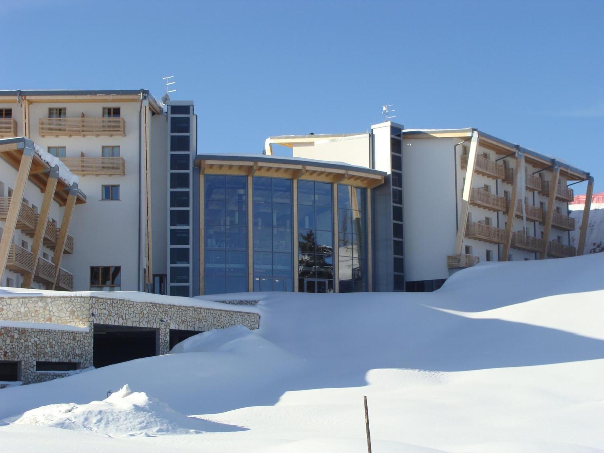 Brenta Dolomites Hotel วาซอน ภายนอก รูปภาพ