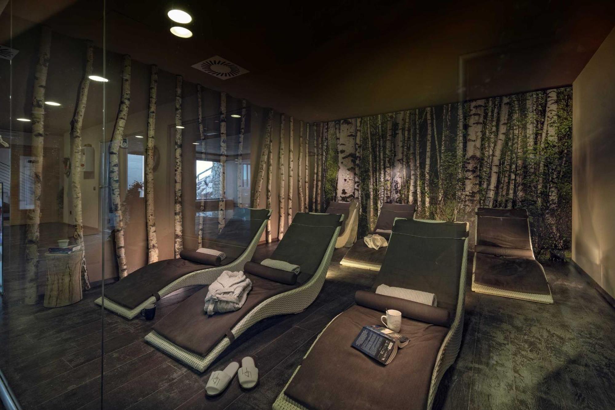 Brenta Dolomites Hotel วาซอน ภายนอก รูปภาพ